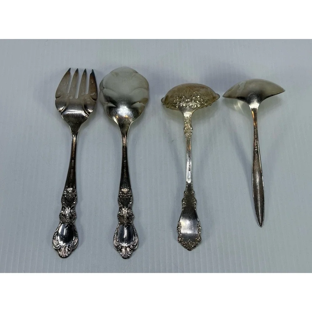 4 Vintage Lot 1847 Rogers Brothers HERITAGE Silver Plate Serving Spoon 9